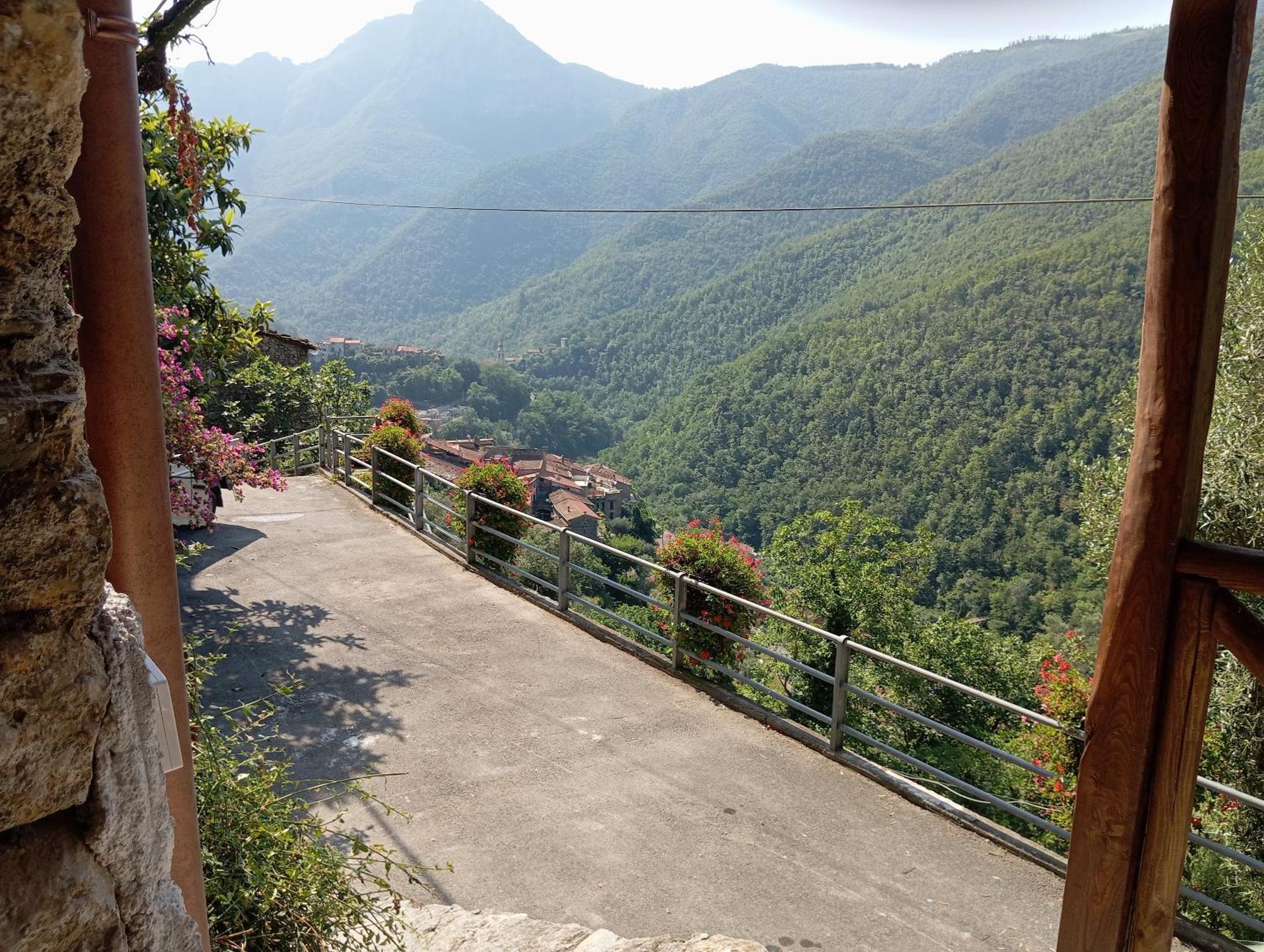 Agriturismo U' Spigu Nonna Annetta Nasino エクステリア 写真